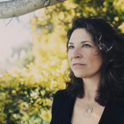 Photo of Kris Delmhorst