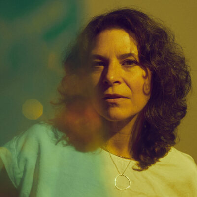 Photo of Kris Delmhorst