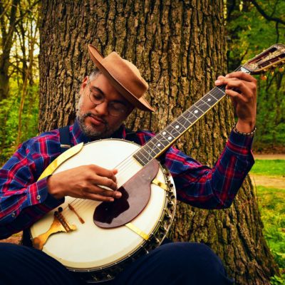 Photo of Dom Flemons