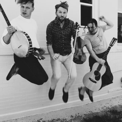 Photo of Tall Poppy String Band